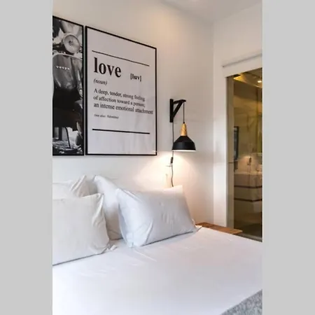 Fabulouse In The Center Of Apartment *
